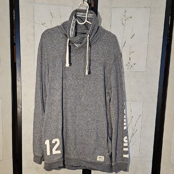 Source Unknown Other - Gray Pullover Hoodie with Drawstrings and Vertical Sleeve Graphics